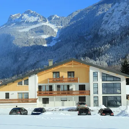 Hotel Les Moineaux Bellevaux