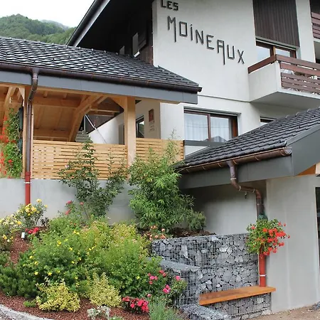 Les Moineaux Hotel 2*