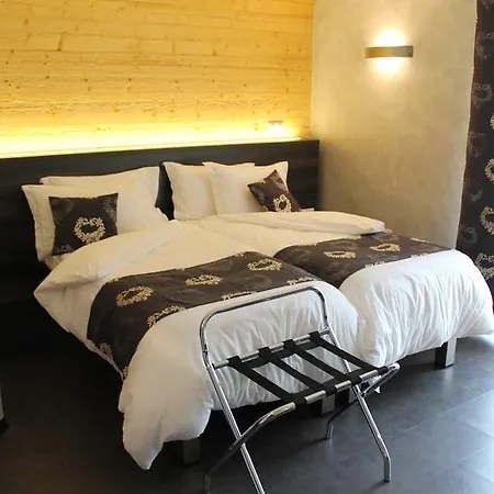 Hotel Les Moineaux Bellevaux